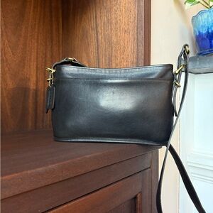 Vtg Coach Equestrian Zip 9802 Crossbody Bag Made In Turkey 1990s Black Leather